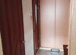 Продаю 2-ком. квартиру, 53.2 м2, Янаул, улица Победы, 72