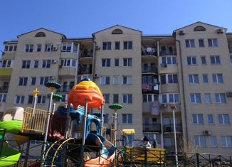 Продается 3-ком. квартира, 68 м2, поселок Береговой, улица Невельского, 8