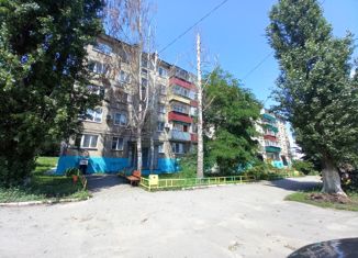 Продажа двухкомнатной квартиры, 48.2 м2, Грязи, Советская улица, 86