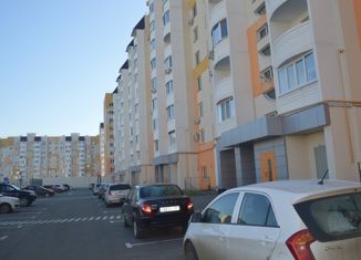 Продаю 1-ком. квартиру, 40 м2, Саратов, улица имени С.П. Лисина, 17, ЖК Лето