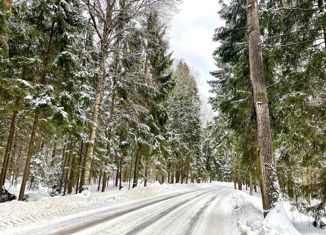 Продаю участок, 10 сот., коттеджный посёлок Медвежье Озеро, Лучистая улица, 54