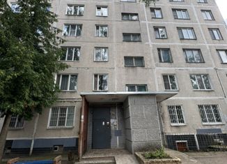 Продам 2-комнатную квартиру, 43.1 м2, Смоленская область, Школьная улица, 14