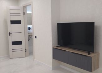 Продам 1-ком. квартиру, 41 м2, Самара, Революционная улица, 101Г, ЖК Сокол