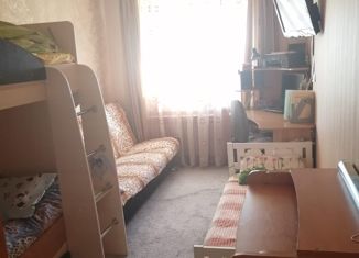 Продам двухкомнатную квартиру, 46.2 м2, поселок Комсомольский, улица Кочубея, 3