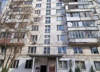 Продам трехкомнатную квартиру, 65 м2, Москва, Открытое шоссе, 27к8, район Метрогородок