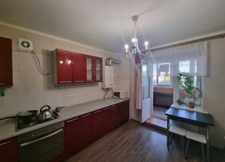 Продам 2-комнатную квартиру, 69 м2, Рязань, Касимовское шоссе, 32к5, район Театральный