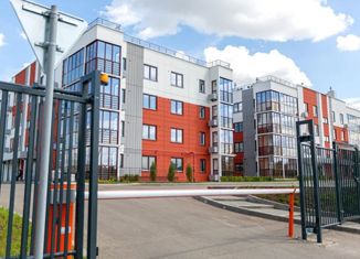Продам 2-ком. квартиру, 71.2 м2, Набережные Челны, улица Сибгатуллина, 3В