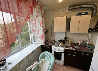 Продажа двухкомнатной квартиры, 42 м2, Еманжелинск, улица Бажова, 5