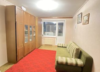 Продам 1-ком. квартиру, 32.8 м2, Курган, 1-й микрорайон, 23, Заозёрный район