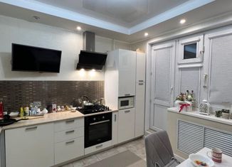 1-комнатная квартира на продажу, 46 м2, Якутск, улица Лермонтова, 98, Сайсарский округ