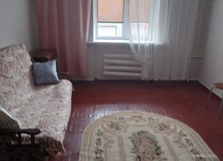 Сдаю комнату, 100 м2, Каменск-Шахтинский, улица Ворошилова, 18