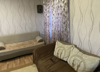 Продаю 1-ком. квартиру, 30.3 м2, Тольятти, бульвар 50 лет Октября, 53А, Центральный район