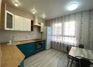 Сдается 1-ком. квартира, 36 м2, Барнаул, улица Сергея Семёнова, 20