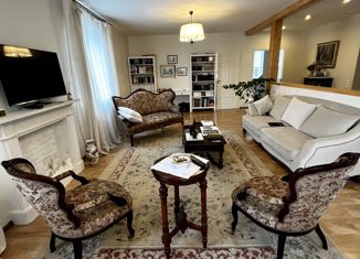 Дом на продажу, 215 м2, посёлок Тярлево, Берёзовая улица, 3А