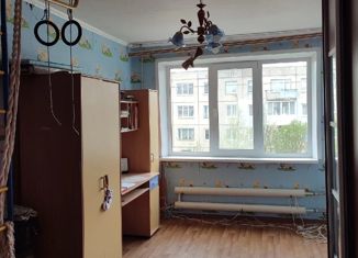 Продается трехкомнатная квартира, 61 м2, посёлок Ломовка, Советская улица, 1