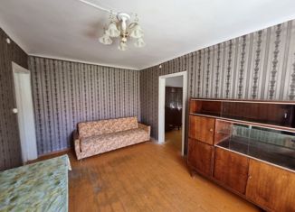 Продажа 2-комнатной квартиры, 35 м2, Мелеуз, Октябрьская улица, 4