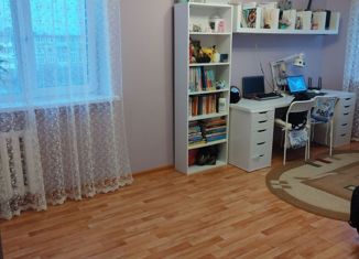 3-комнатная квартира на продажу, 67 м2, поселок городского типа Рефтинский, Молодёжная улица, 23