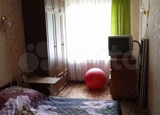 Продажа 2-комнатной квартиры, 42 м2, Зверево, улица Казакова, 4