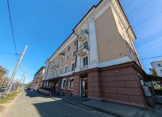 Продажа 2-комнатной квартиры, 54 м2, Петрозаводск, проспект Ленина, 7, район Центр