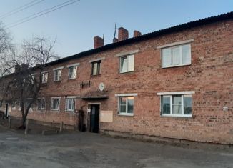 Продается 2-комнатная квартира, 38 м2, поселок Усть-Ордынский, улица Ленина, 39А