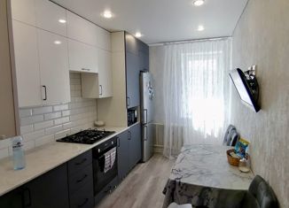 Продается 4-ком. квартира, 75 м2, Маркс, проспект Ленина, 55