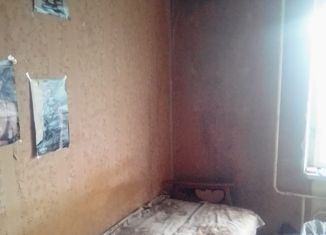 Продается 2-ком. квартира, 42 м2, Москва, метро Войковская, улица Клары Цеткин, 9к2