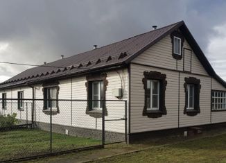 Продам трехкомнатную квартиру, 68.5 м2, поселок городского типа Сандово, 2-я Александровская улица, 6