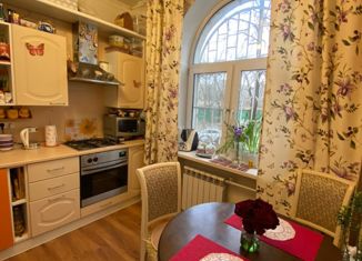 Продам однокомнатную квартиру, 51.7 м2, Москва, улица Екатерины Будановой, 12, улица Екатерины Будановой