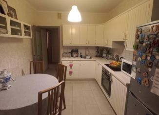 Продается двухкомнатная квартира, 53 м2, Москва, улица Дмитриевского, 7, улица Дмитриевского