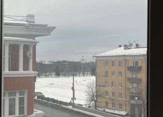 Продам трехкомнатную квартиру, 110 м2, Тверь, Тверской проспект, 15, Центральный район