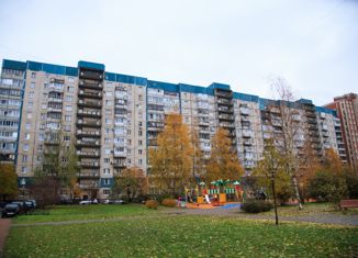 Продам 2-комнатную квартиру, 52.3 м2, Санкт-Петербург, Стародеревенская улица, 26к1, муниципальный округ № 65