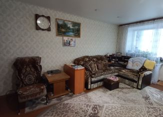 Продам двухкомнатную квартиру, 44 м2, Волжск, улица Шестакова, 6А