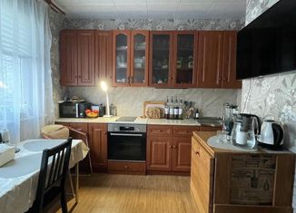 Продам 2-ком. квартиру, 60.1 м2, Москва, Привольная улица, 73к1, Привольная улица