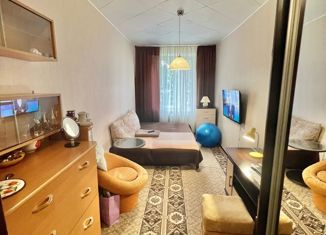 Продам комнату, 91.1 м2, Кириши, Комсомольская улица, 1