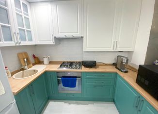 Продажа 1-ком. квартиры, 35.4 м2, деревня Крутые Выселки, улица Герасимова, 2Б, ЖК Изумрудный Город