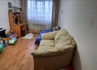 Продаю двухкомнатную квартиру, 52.5 м2, село Бакчар, улица Хомутского, 41