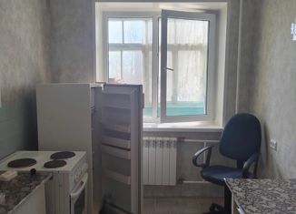 Сдам в аренду 1-комнатную квартиру, 40 м2, Сосновоборск, Солнечная улица, 7