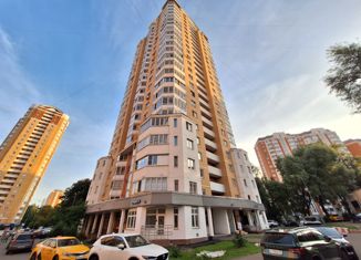 Продаю 2-ком. квартиру, 54 м2, Москва, Бескудниковский бульвар, 21к1, метро Верхние Лихоборы