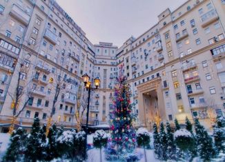 Продам 4-ком. квартиру, 84 м2, Москва, улица Новый Арбат, 31/12, район Арбат