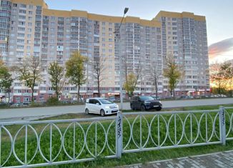 Продается 2-ком. квартира, 46 м2, Свердловская область, улица Петрова, 34В