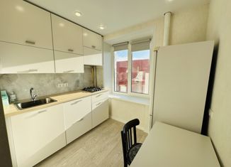 Сдам в аренду двухкомнатную квартиру, 42.1 м2, Москва, Лобненская улица, 6, Дмитровский район