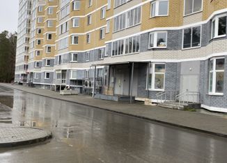 Продается трехкомнатная квартира, 73 м2, Заречный, улица Победы, 7