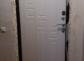 Продаю квартиру студию, 28 м2, Тольятти, улица Ленина, 27