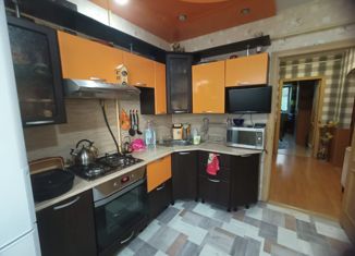 Продажа 2-комнатной квартиры, 53.2 м2, Первоуральск, улица Ленина, 45Б