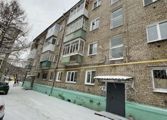 Продаю 2-ком. квартиру, 42.2 м2, Пермь, Камышинская улица, 7, жилой район Нижняя Курья