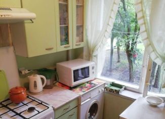 Продажа 3-комнатной квартиры, 57.6 м2, Москва, улица Кубинка, 15к1, улица Кубинка
