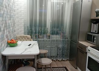 2-ком. квартира на продажу, 50 м2, Ермолино, Молодёжная улица, 2