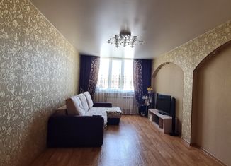 Продам двухкомнатную квартиру, 63 м2, Чувашия, улица Болгарстроя, 9/11