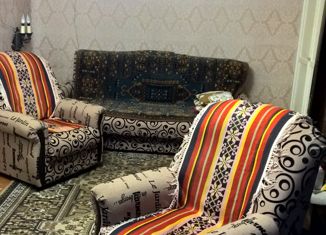 Продается 4-комнатная квартира, 60 м2, посёлок городского типа Звёздный, улица Бабичева, 11