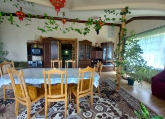 Продаю дом, 170.5 м2, поселок городского типа Мостовской, улица Некрасова, 16